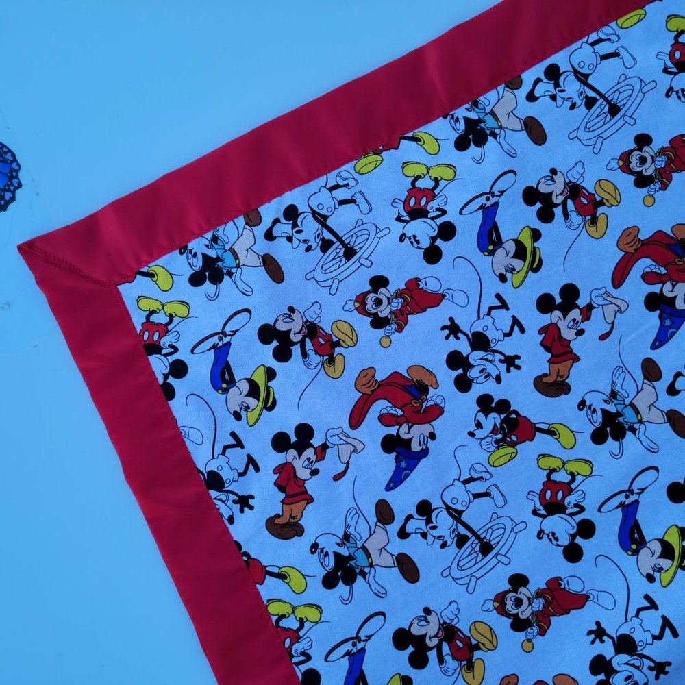 Lovely Mickey Mouse cotton Minky kids blanket, minky blanket 38 x 44